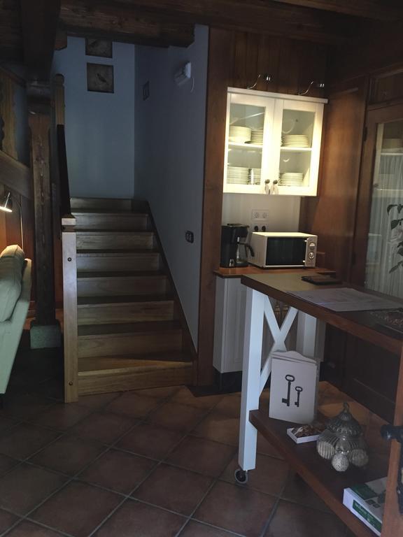 El Rincon Del Apostol Hostel Ambasmestas ภายนอก รูปภาพ